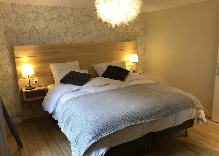 Les Du Retable Apartament